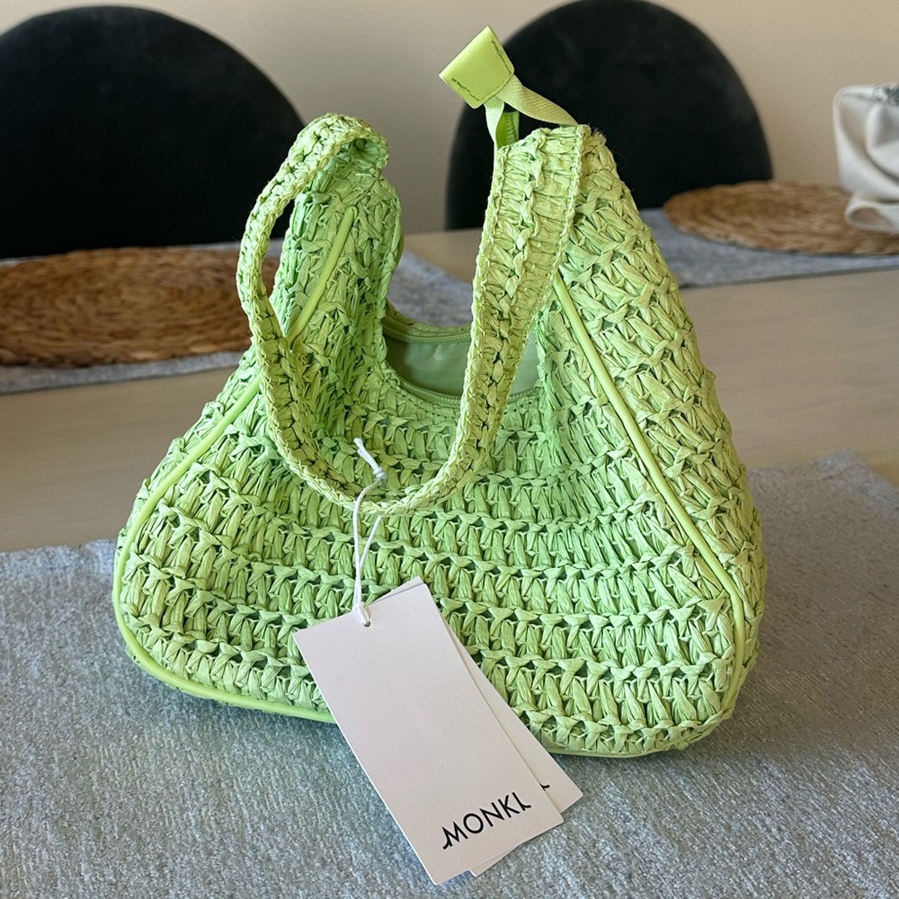 Shoulder purse